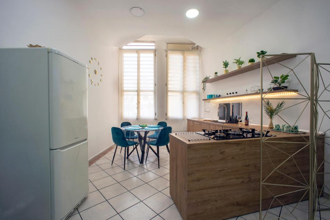 Valle Dei Mulini Golden House Apartment Gragnano Luaran gambar